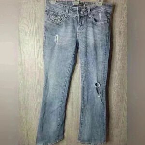 ♡VIGOSS light‎ wash distressed boot cute jeans size 3. C-12